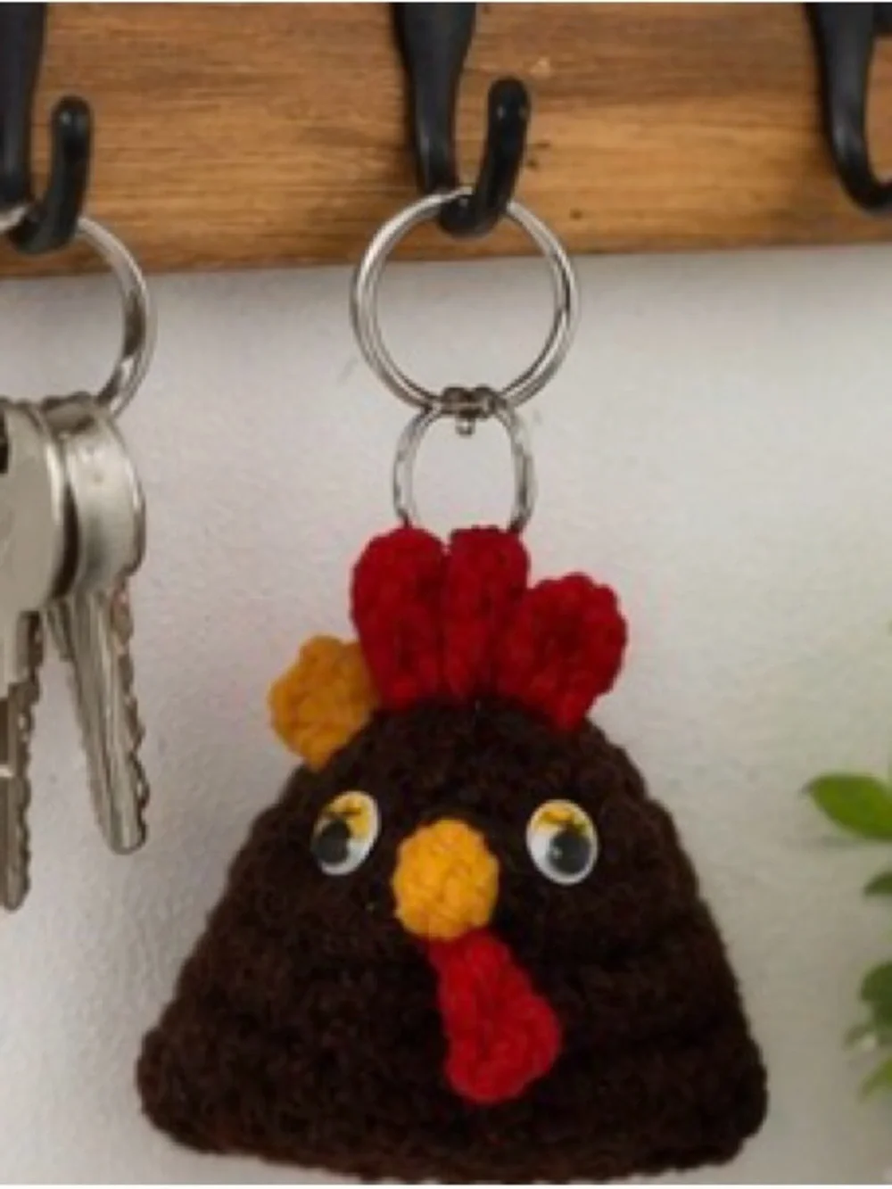 Handmade Crochet Chicken Keychain animal charm 1.5 inch for keys, bagpack purse